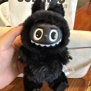 BLACK Lbubu